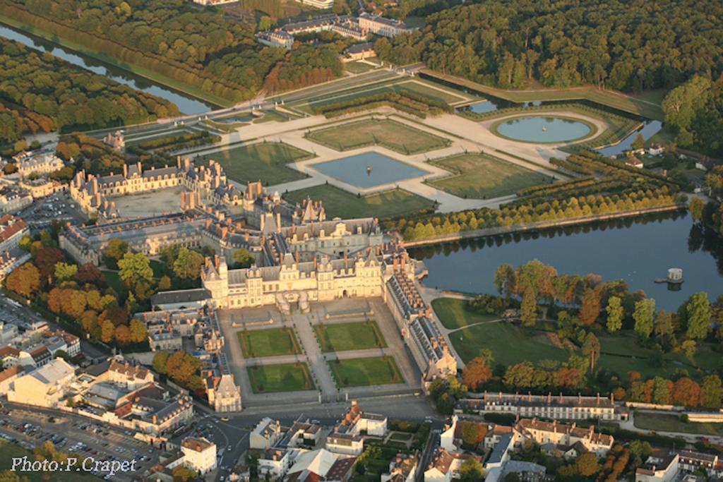 Fontainebleau Sweet Home ภายนอก รูปภาพ