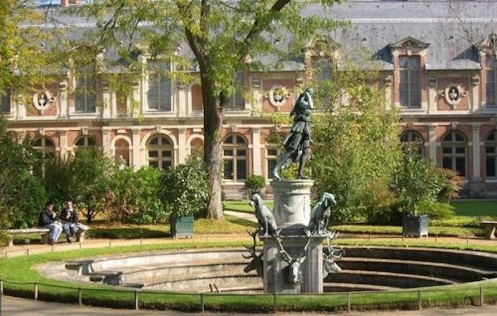 Fontainebleau Sweet Home ภายนอก รูปภาพ